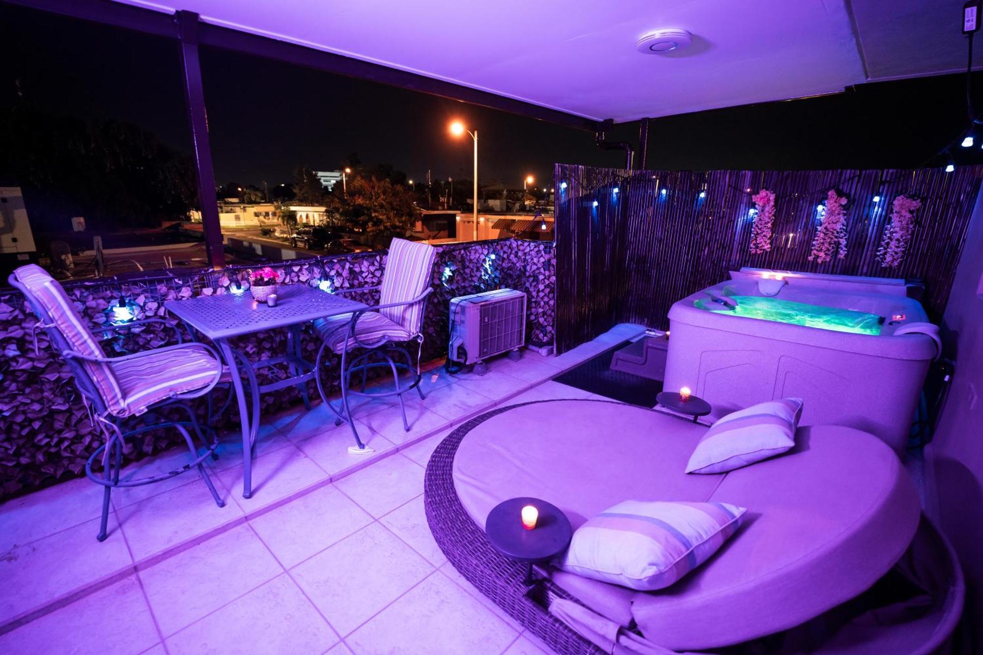 ポンセLuxury Retreat With Private Jacuzzi And Mountain Views Free Parkingアパートメント エクステリア 写真